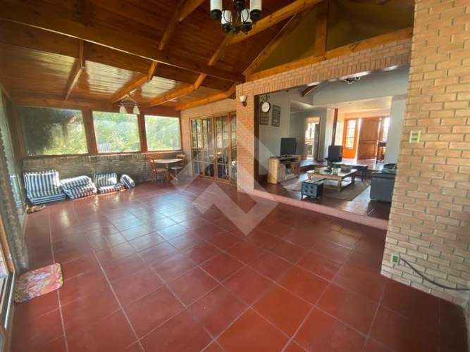 CASA Avenida Peñaflor