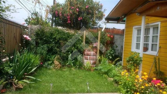 CASA Metro los Quillayes /Av.Vicuña Mackenna