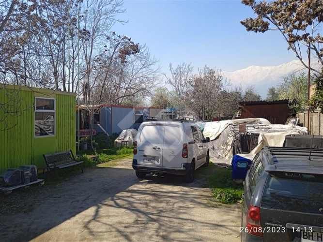 SITIO Metro Rojas Magallanes / Peru