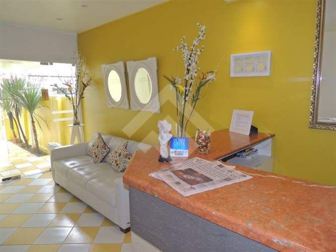 LOCAL COMERCIAL ponientes