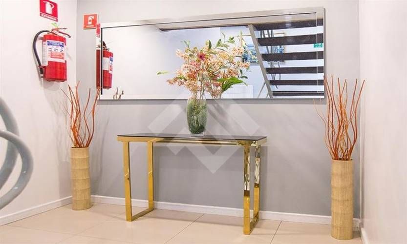 LOCAL COMERCIAL ponientes