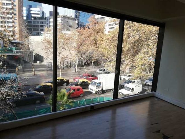 OFICINA metro Los Leones