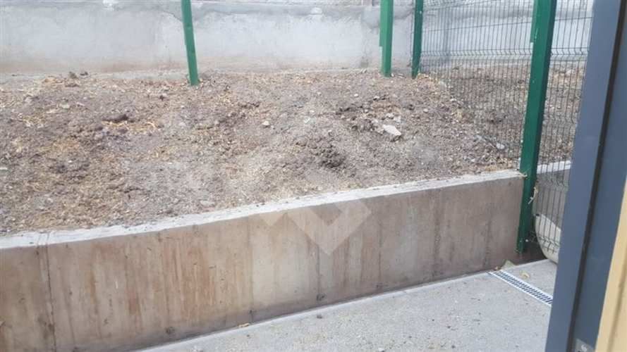 LOCAL COMERCIAL av del avlle