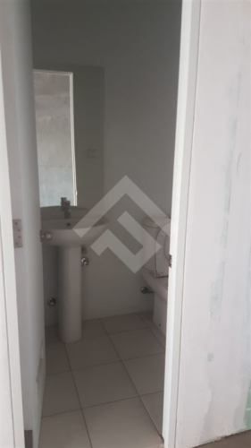 LOCAL COMERCIAL av del valle