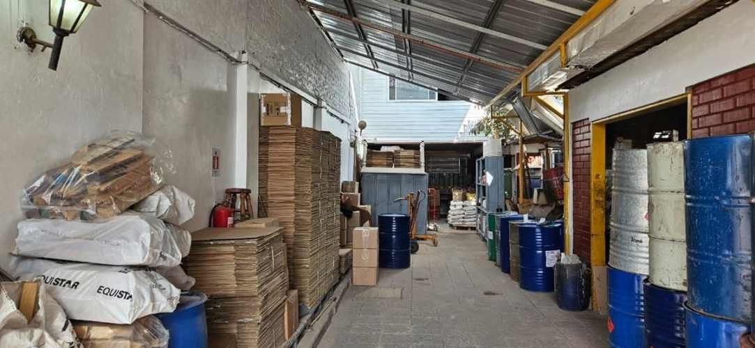 CASA Doctor Lucas Sierra / Autopistas