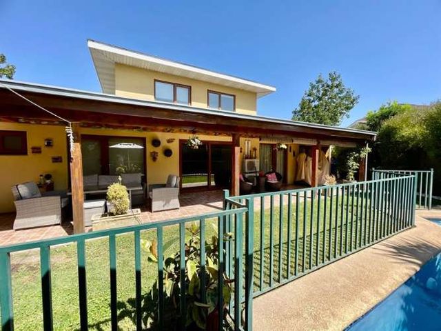 CASA Altos del parque