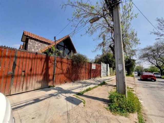 CASA Madreselvas con Iran