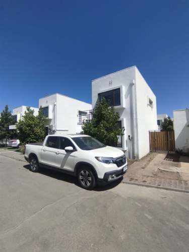 CASA MIRAFLOES/ROSALES