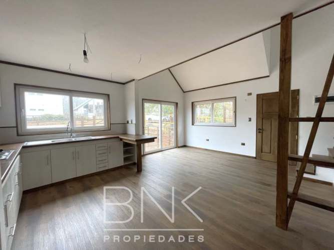 CASA Federico Villaseca/Bosques de Algarrobo