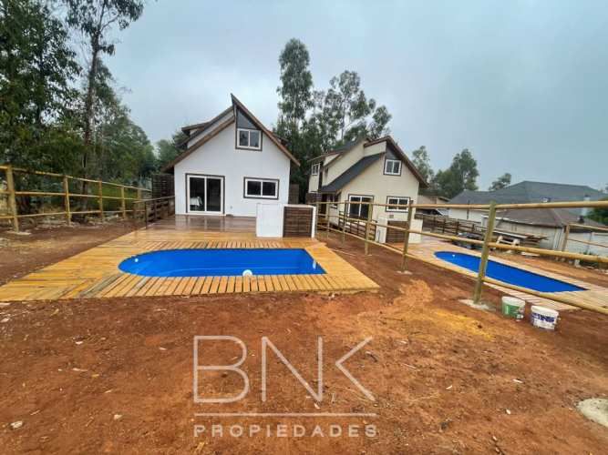 CASA Federico Villaseca/Bosques de Algarrobo