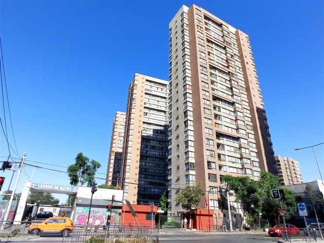 DEPARTAMENTO Vendo Departamento amoblado 1 dormitorio/Metro Hospitales