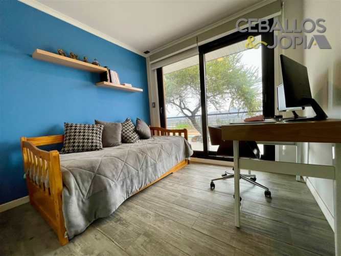 CASA Los laureles, Limache