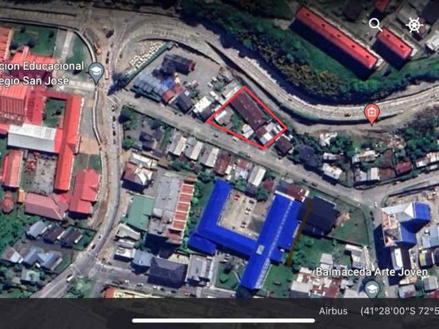 SITIO Cercano al Jumbo