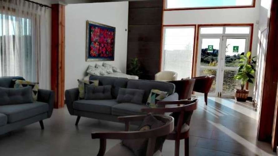 LOCAL COMERCIAL La Vara