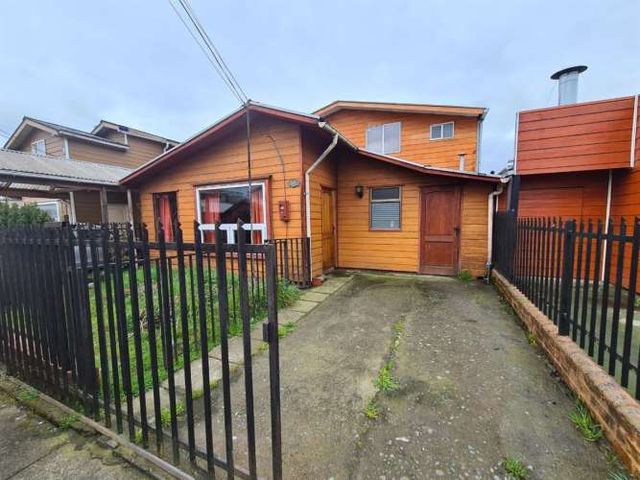 CASA Mirasol, a pasos de colegio y supermercado