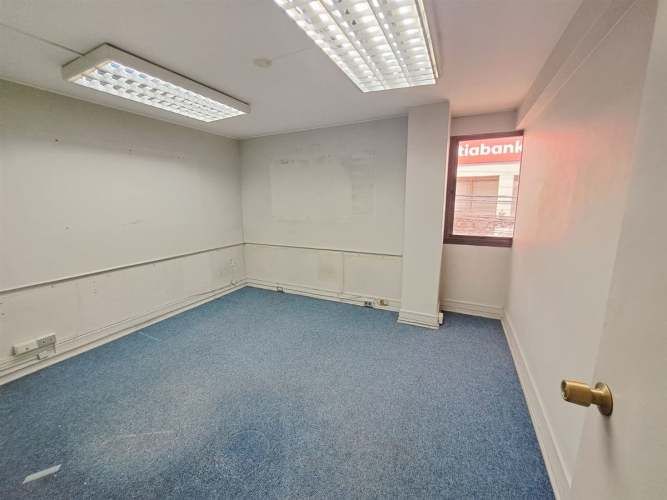 LOCAL COMERCIAL Edificio Las Raices