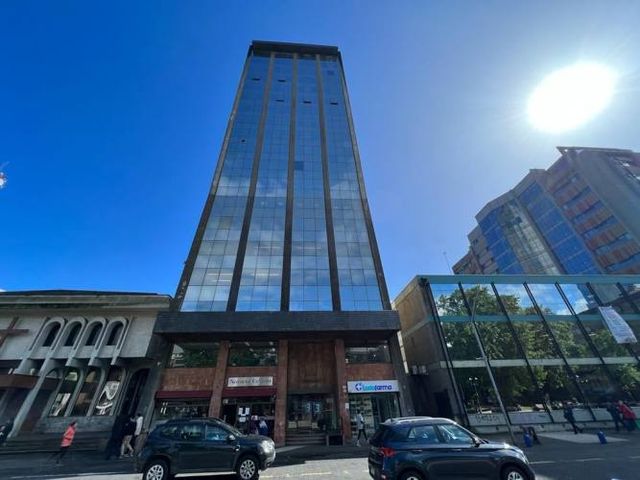 OFICINA Torre Campanario