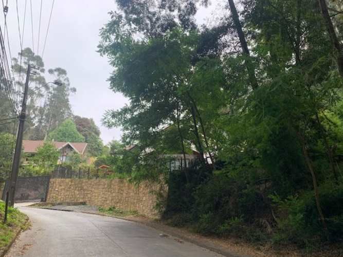 SITIO Precioso sitio de 652 m en cerro La Virgen Concepción