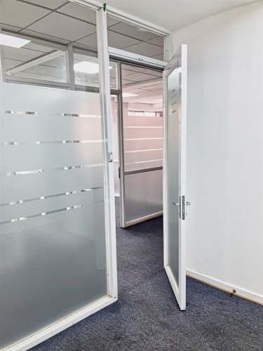 OFICINA Ideal Datacenter/Cowork Planta LIbre de 327 m2 Centro Cívico Teatinos