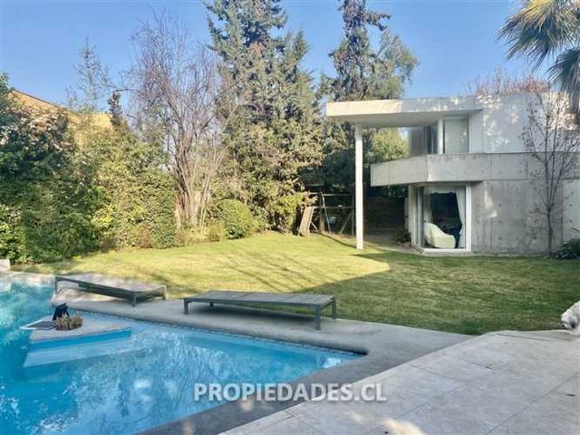 CASA Santuario del Valle/ Los Trapenses