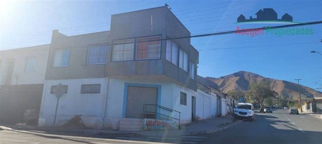 CASA Casa en venta en Población Ampliación Pedro León Gallo