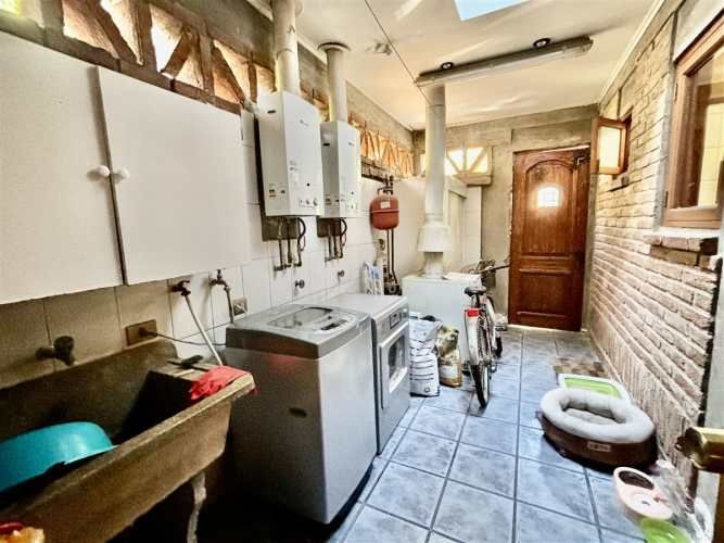 OTROS Alvaro Casanova