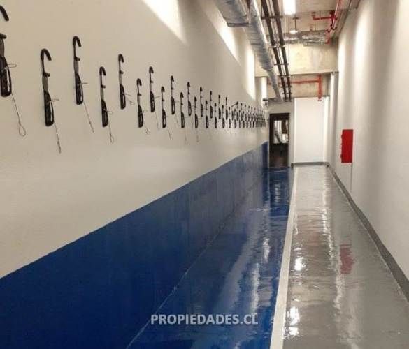 LOCAL COMERCIAL Apoquindo - Escuela Militar