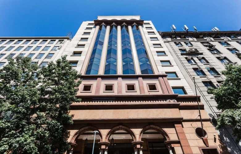 LOCAL COMERCIAL Moneda - Bandera