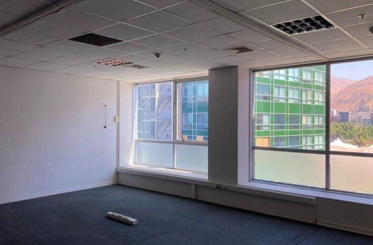 OFICINA Av. del Valle - Santa Clara