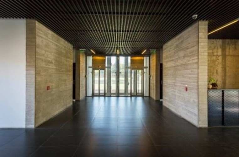 OFICINA Av. Santa Clara - Av. El Parque