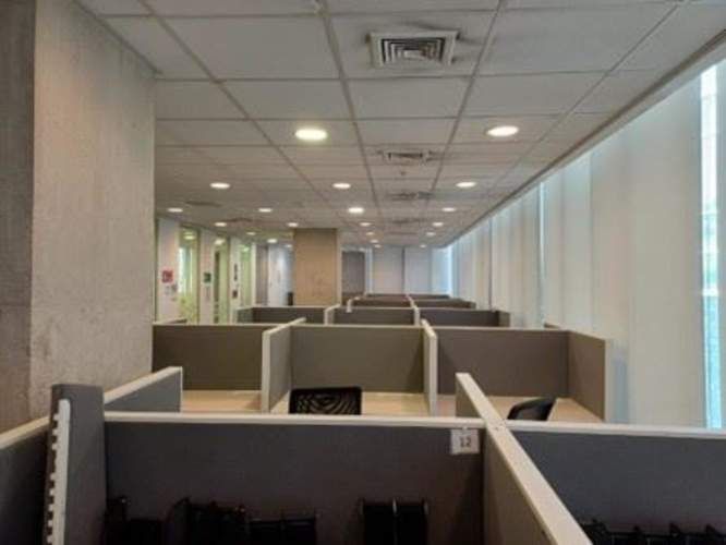 OFICINA Av. Santa Clara - Av. El Parque