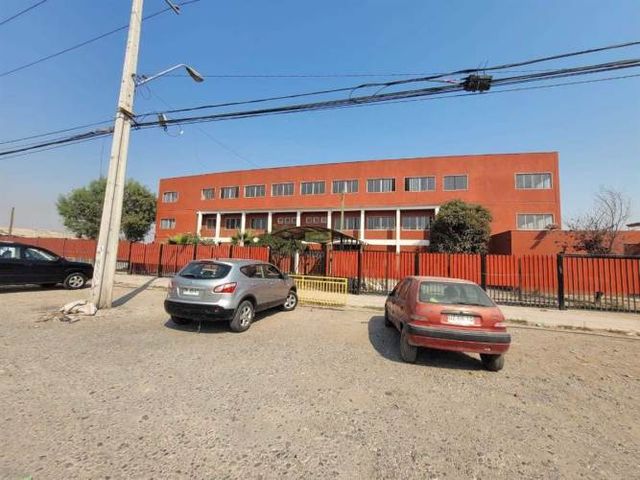 SITIO En Venta Propiedad de 4.604 m2. en sector El Abrazo. Maipú