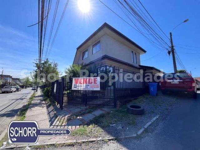 LOCAL COMERCIAL Hermosa propiedad tanto habitacional como comercial, muy cerca de HomeCenter Las Rastras