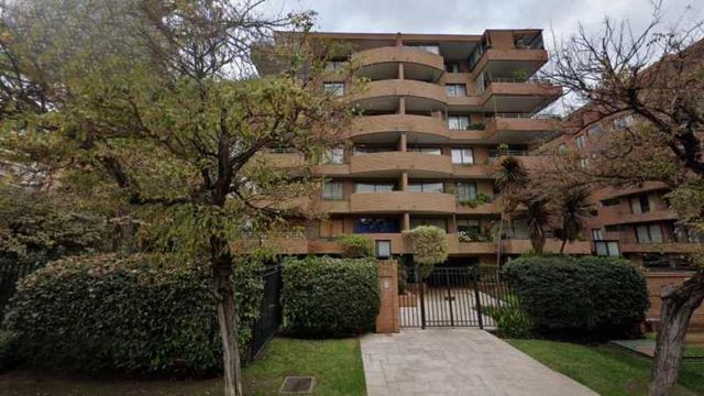 ESTACIONAMIENTO Estacionamiento en Edificio El Vergel. Providencia