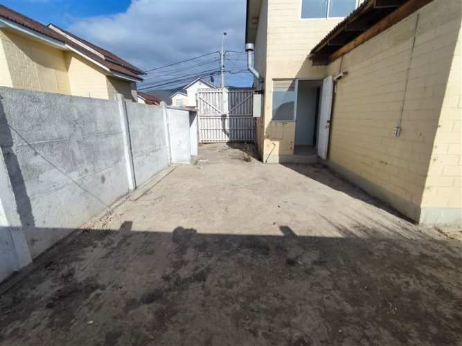 CASA En Venta / Arriendo Casa de 1 Piso (ex Jardín Infantil). Coquimbo