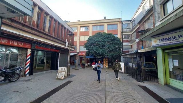 LOCAL COMERCIAL Portales 530