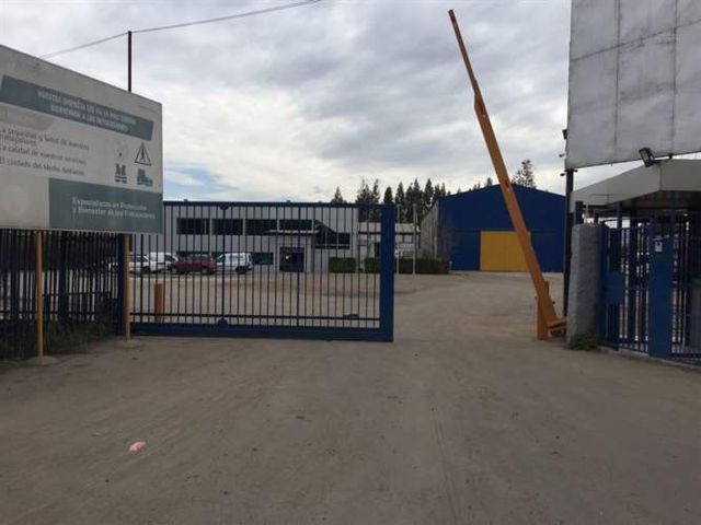 TERRENO CONSTRUCCION En Venta Propiedad Industrial/Comercial de 10.160m2. Padre Hurtado