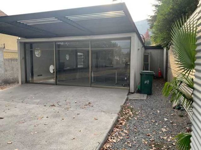 LOCAL COMERCIAL Av. Las Condes / Valle Alegre