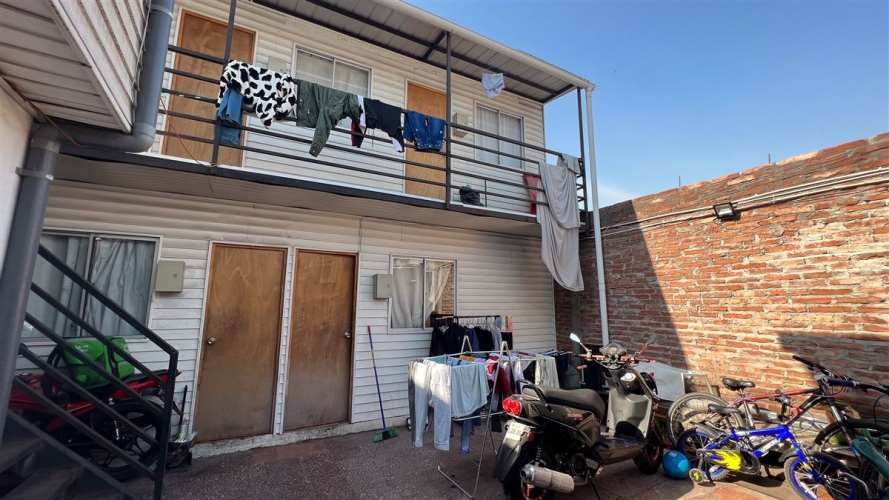 BODEGA Manuel Antonio Tocornal / Av. Ñuble