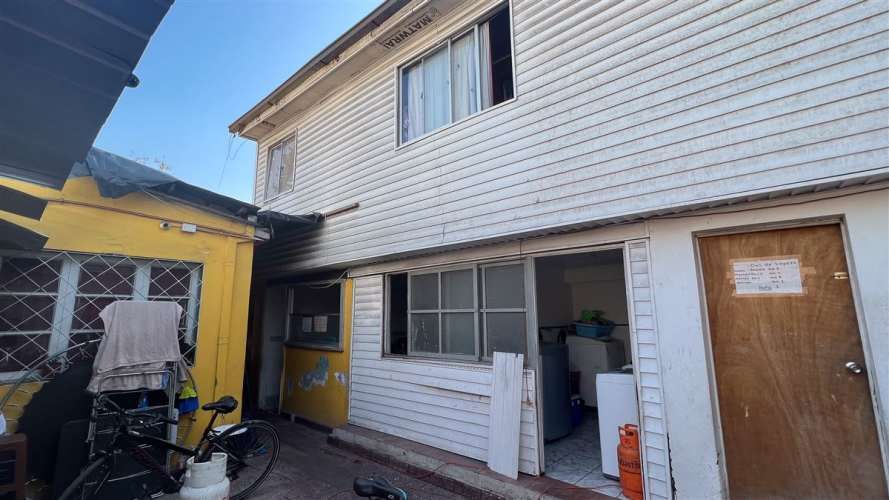 BODEGA Manuel Antonio Tocornal / Av. Ñuble