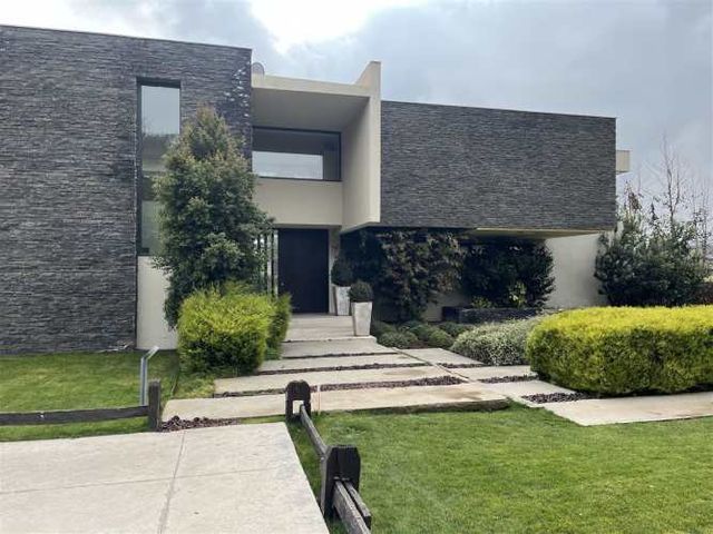 CASA Las Brisas de Chicureo