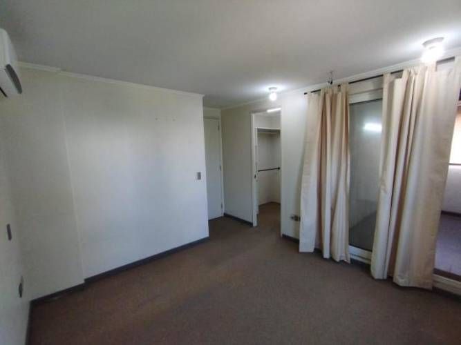 CASA El Sauce/Pedro Fontova