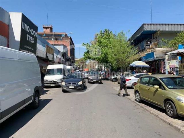 LOCAL COMERCIAL Av. Recoleta con Buenos Aires, recoleta