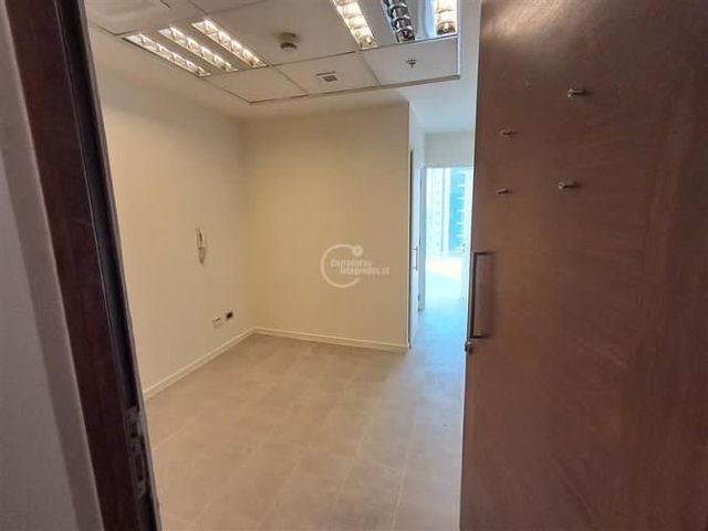 OFICINA METRO ÑUÑOA