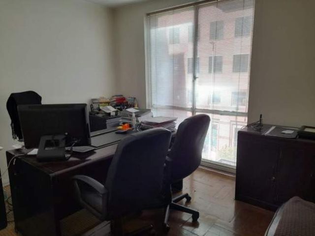 OFICINA Huérfanos/Teatinos