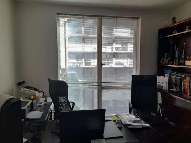 OFICINA Huérfanos/Teatinos