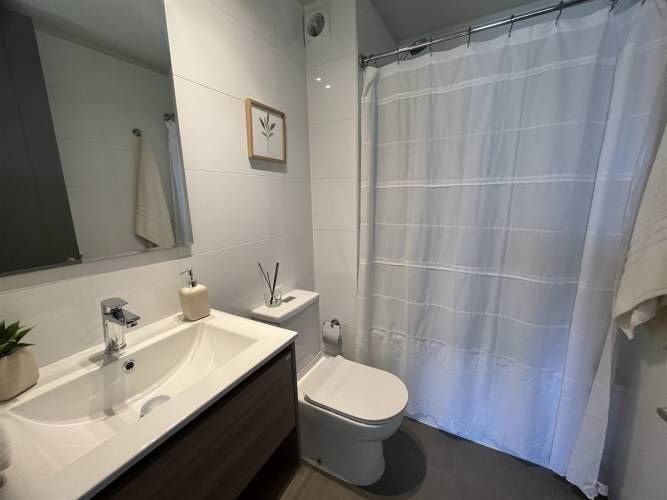 DEPARTAMENTO 1D 1B Campus Oriente UC