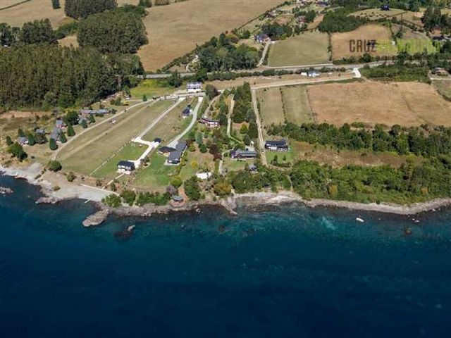 CASA Orilla de Lago camino a Ensenada km 20, sector Río Pescado