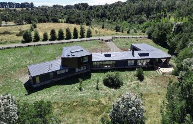 CASA Fundo Las Cumbres, km 8 camino Ensenada