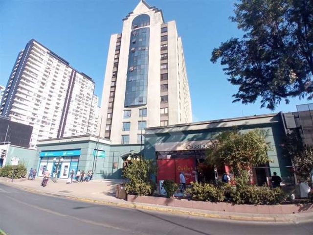 OFICINA Irarrazaval/Pedro de Valdivia